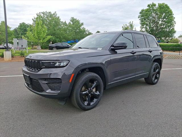 2023 Jeep Grand Cherokee Altitude 4x4