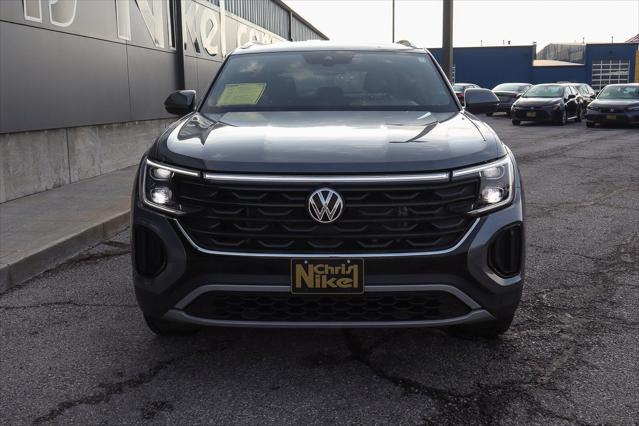 2024 Volkswagen Atlas Cross Sport 2.0T SE w/Technology