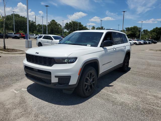2025 Jeep Grand Cherokee GRAND CHEROKEE L ALTITUDE X 4X4
