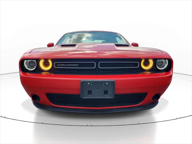 2022 Dodge Challenger SXT