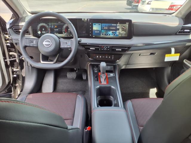 2025 Nissan Kicks SR Intelligent AWD