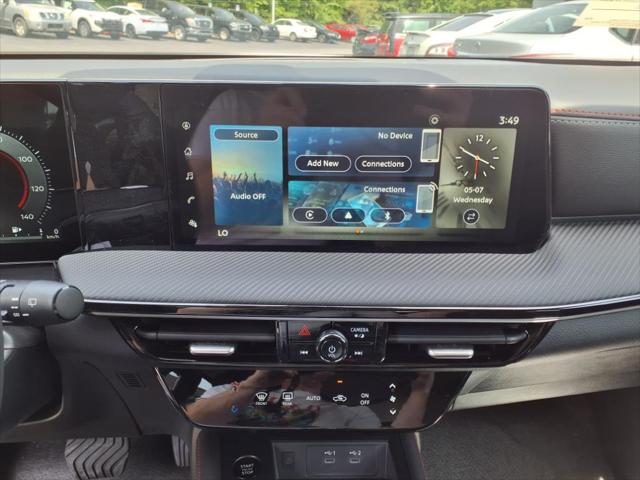 2025 Nissan Kicks SR Intelligent AWD