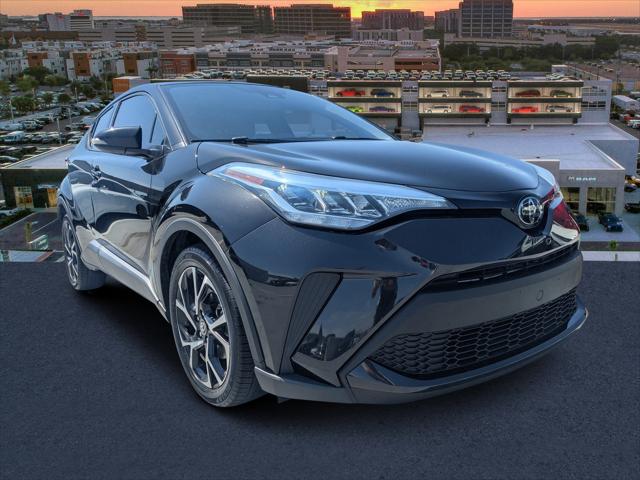 2022 Toyota C-HR XLE