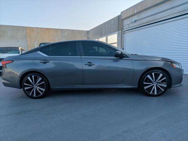 2021 Nissan Altima SR FWD