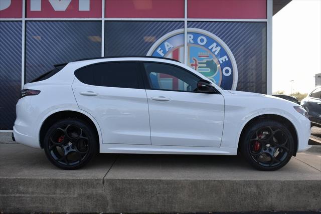 2025 Alfa Romeo Stelvio STELVIO TRIBUTO ITALIANO AWD 2025 Alfa Romeo Stelvio STELVIO TRIBUTO ITALIANO AWD