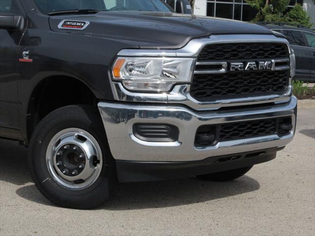 2024 RAM Ram 3500 RAM 3500 TRADESMAN CREW CAB 4X4 8 BOX