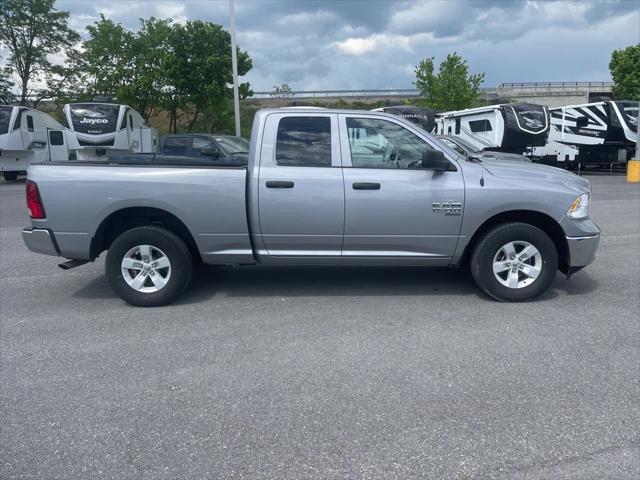 2024 RAM 1500 Classic SLT Quad Cab 4x4 64 Box
