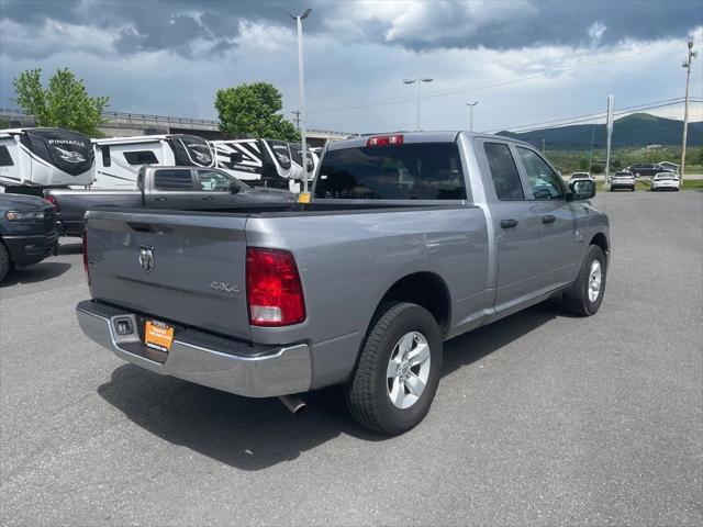 2024 RAM 1500 Classic SLT Quad Cab 4x4 64 Box