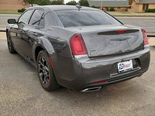 2022 Chrysler 300 Touring L AWD