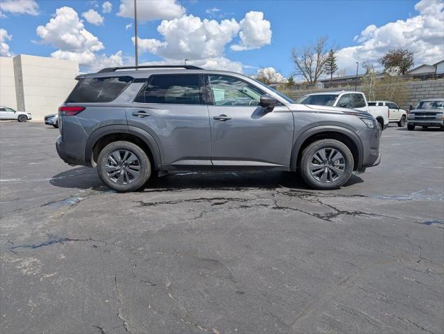 2024 Nissan Pathfinder SV 4WD