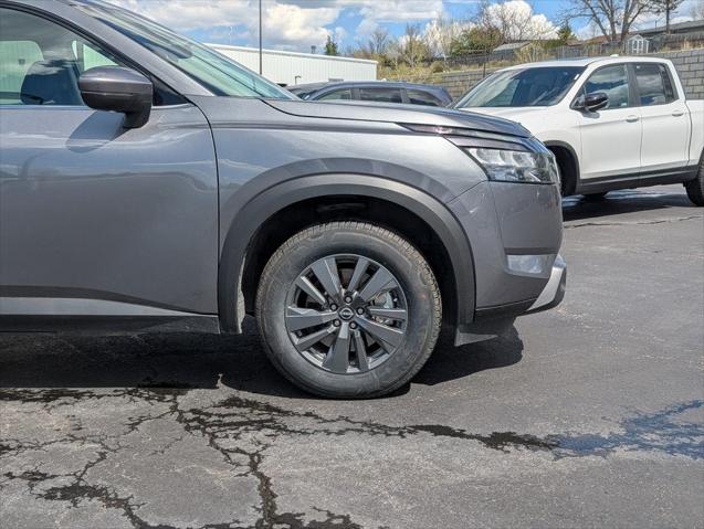 2024 Nissan Pathfinder SV 4WD