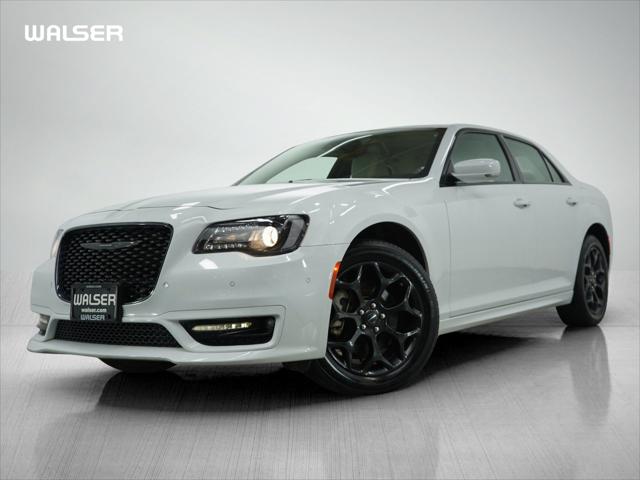 2023 Chrysler 300 Touring-L AWD