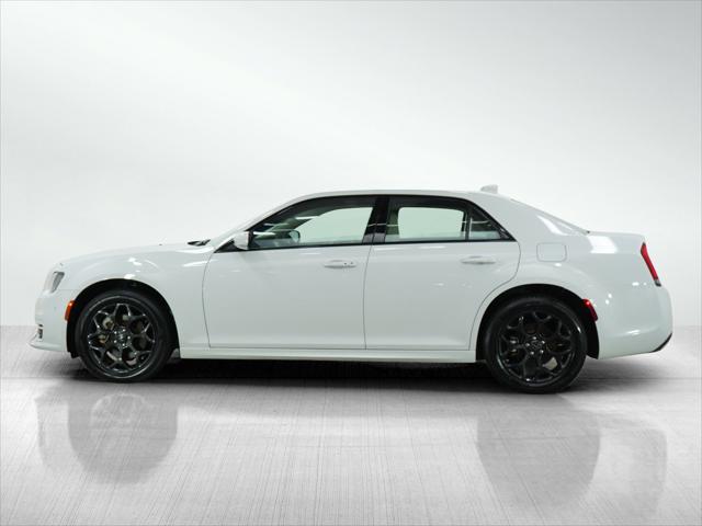2023 Chrysler 300 Touring-L AWD