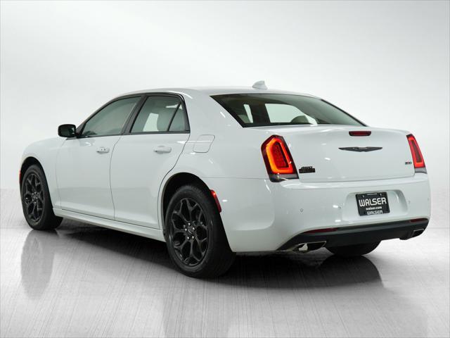 2023 Chrysler 300 Touring-L AWD