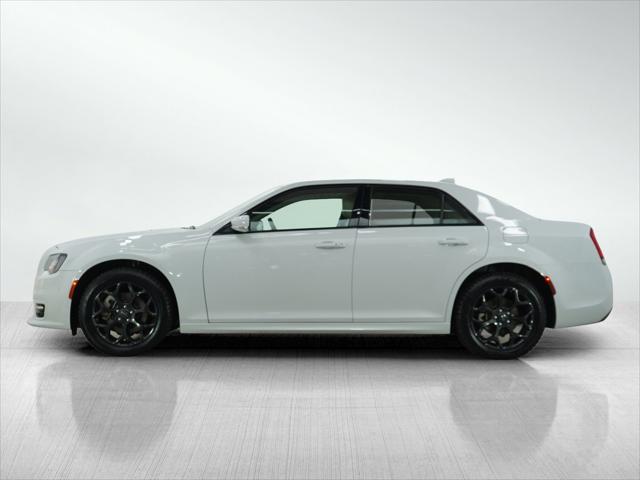 2023 Chrysler 300 Touring-L AWD