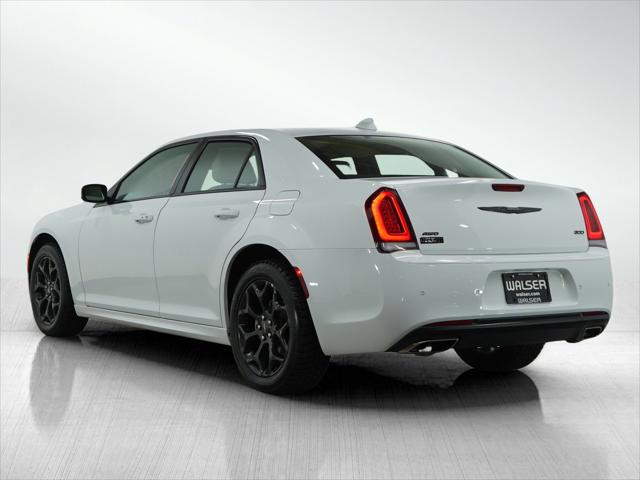 2023 Chrysler 300 Touring-L AWD