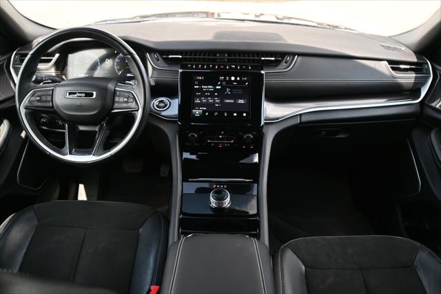 2022 Jeep Grand Cherokee L Altitude 4x4