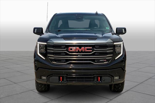 2023 GMC Sierra 1500 4WD Crew Cab Standard Box AT4