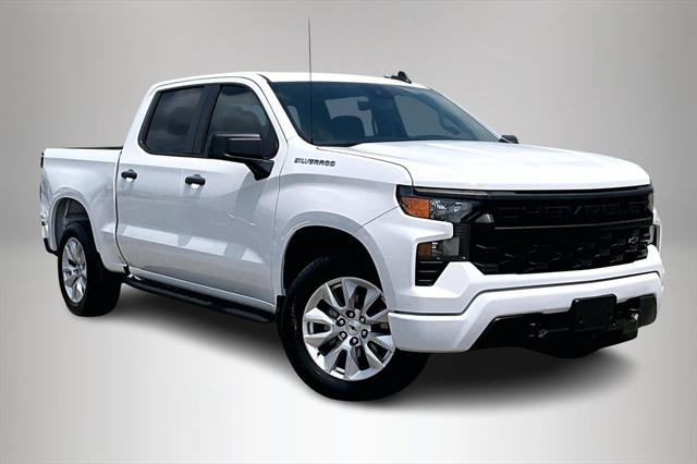 2022 Chevrolet Silverado 1500 2WD Crew Cab Short Bed Custom