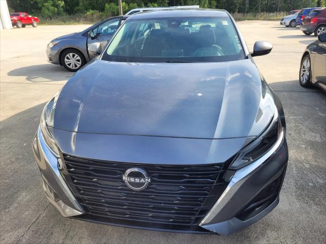 2023 Nissan Altima SV FWD