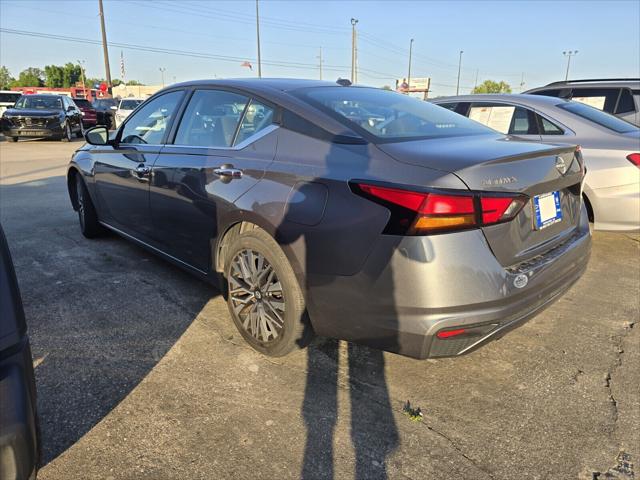 2023 Nissan Altima SV FWD