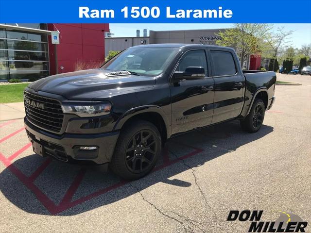 2025 RAM Ram 1500 RAM 1500 LARAMIE CREW CAB 4X4 57 BOX