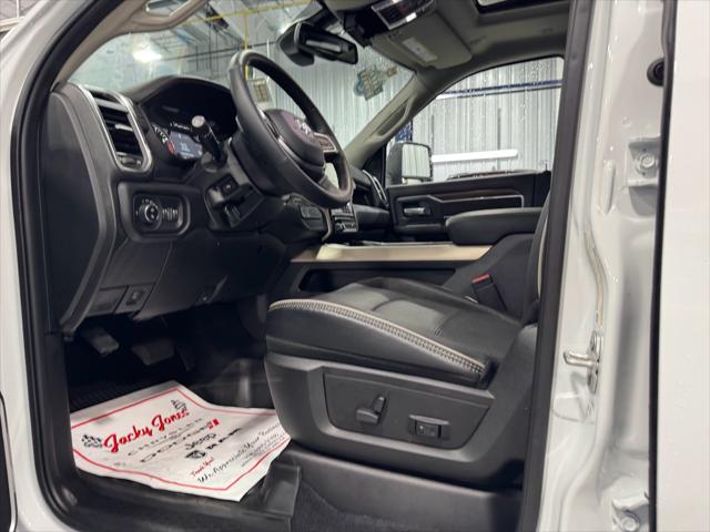 2024 RAM 3500 Laramie Crew Cab 4x4 64 Box
