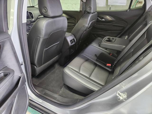 2024 GMC Terrain AWD SLT