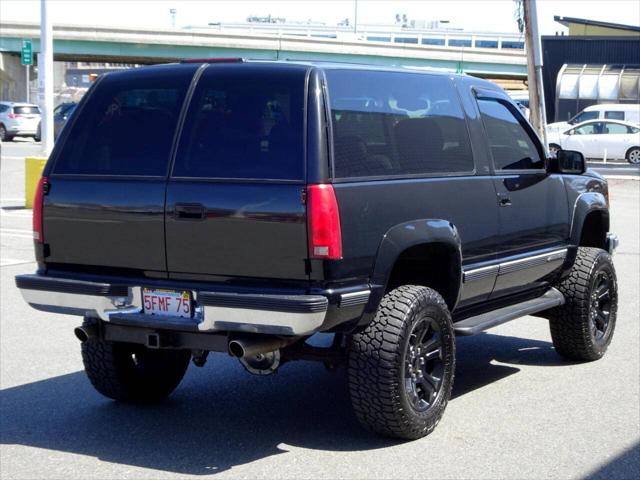 1999 Chevrolet Tahoe Base