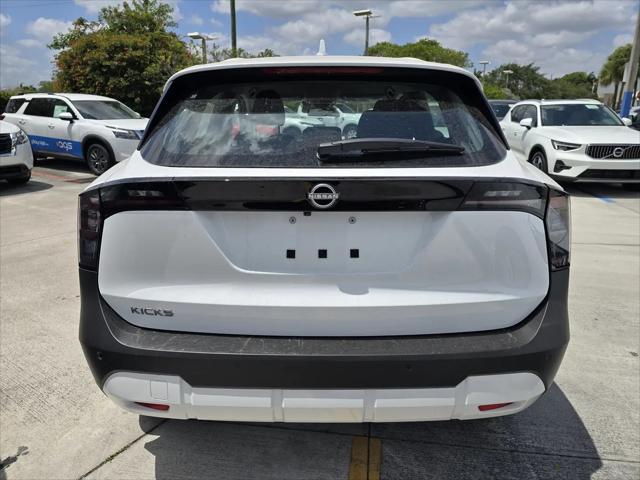 2025 Nissan Kicks S FWD