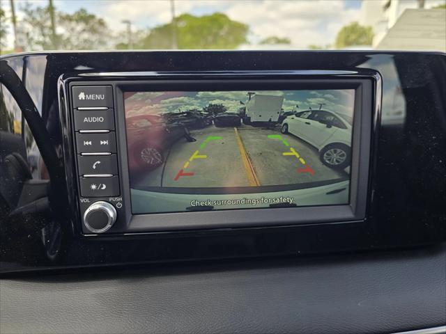 2025 Nissan Kicks S FWD
