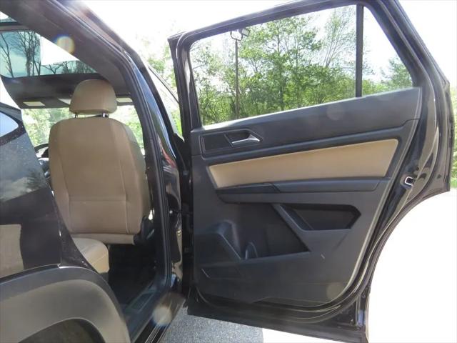 2020 Volkswagen Atlas Cross Sport 3.6L V6 SEL R-Line