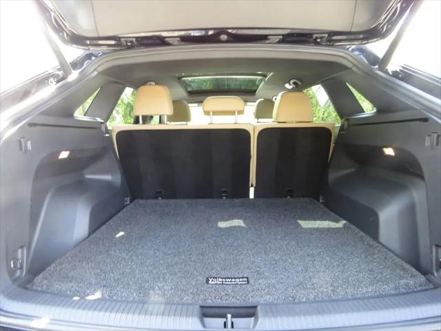 2020 Volkswagen Atlas Cross Sport 3.6L V6 SEL R-Line