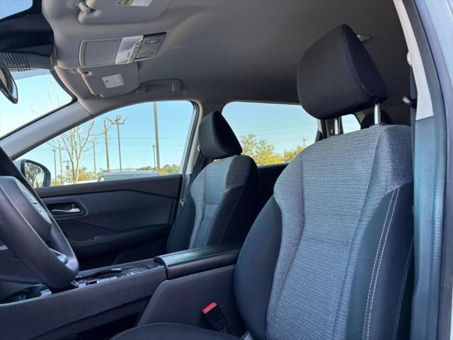 2021 Nissan Rogue SV FWD