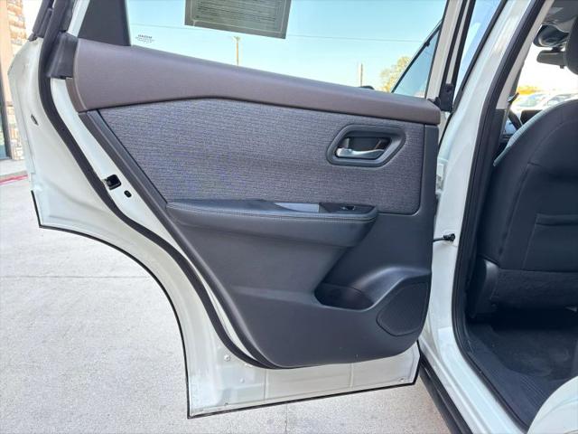 2021 Nissan Rogue SV FWD