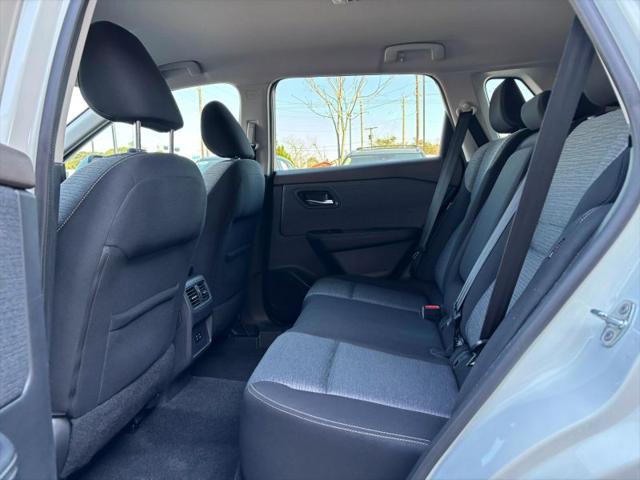 2021 Nissan Rogue SV FWD
