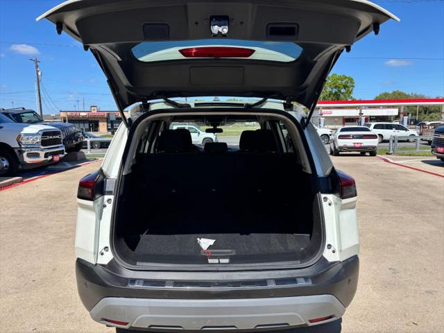 2021 Nissan Rogue SV FWD