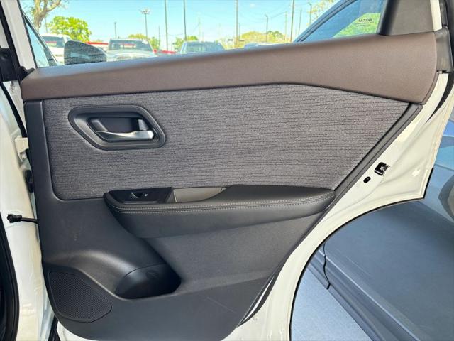 2021 Nissan Rogue SV FWD