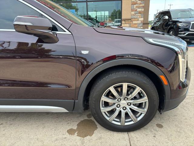 2021 Cadillac XT4 FWD Premium Luxury
