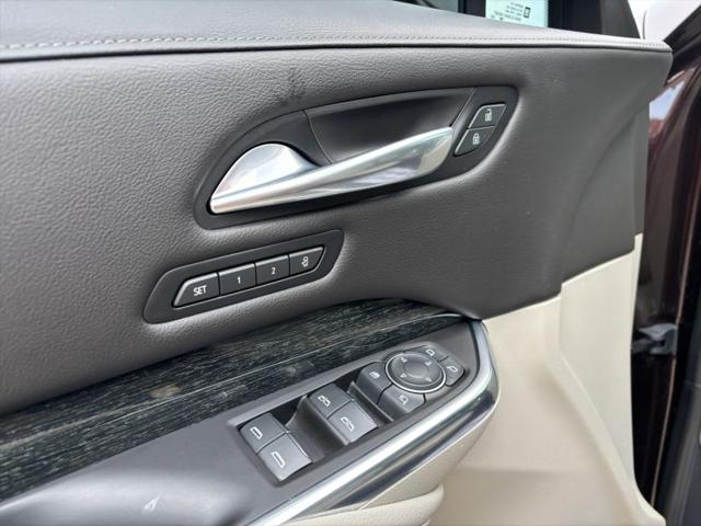 2021 Cadillac XT4 FWD Premium Luxury