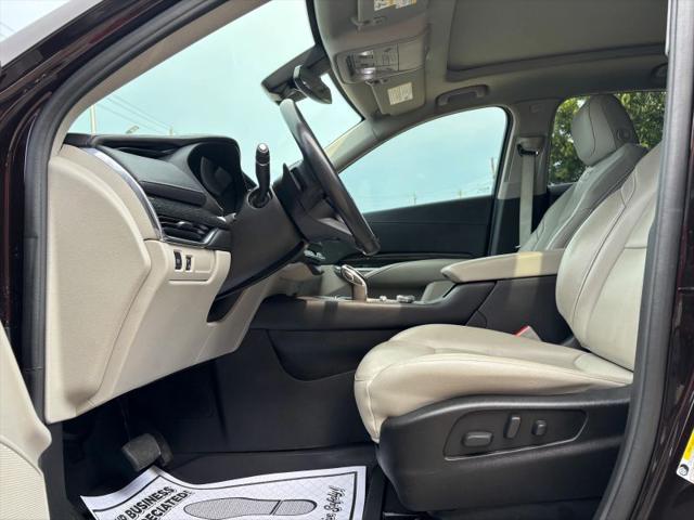 2021 Cadillac XT4 FWD Premium Luxury