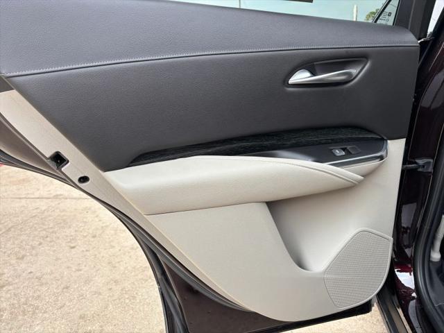 2021 Cadillac XT4 FWD Premium Luxury