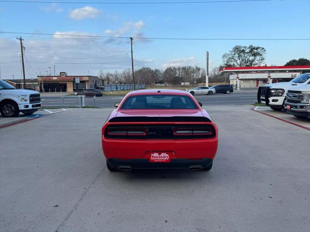 2020 Dodge Challenger SXT