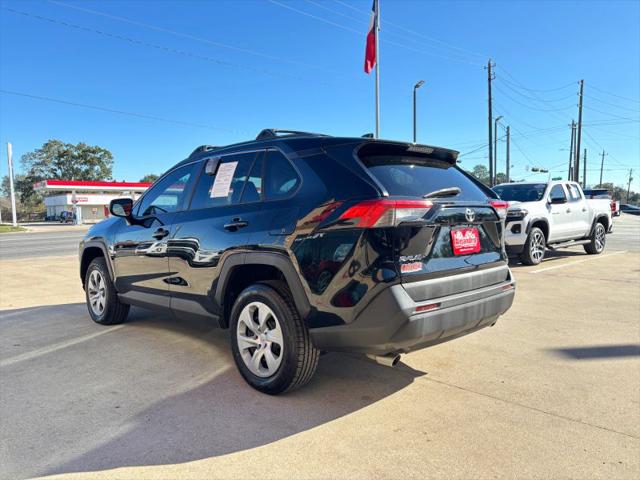 2020 Toyota RAV4 LE
