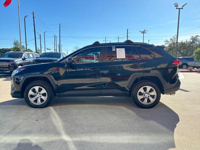 2020 Toyota RAV4 LE