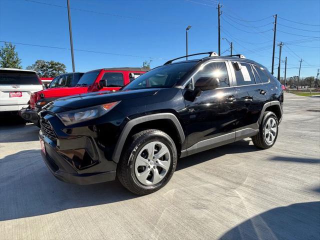 2020 Toyota RAV4 LE