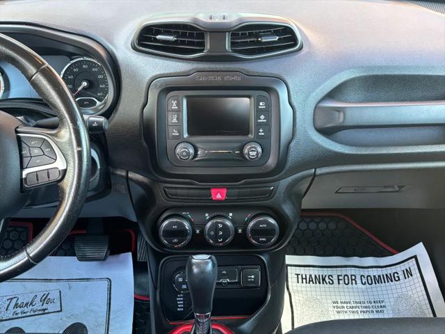 2015 Jeep Renegade Trailhawk