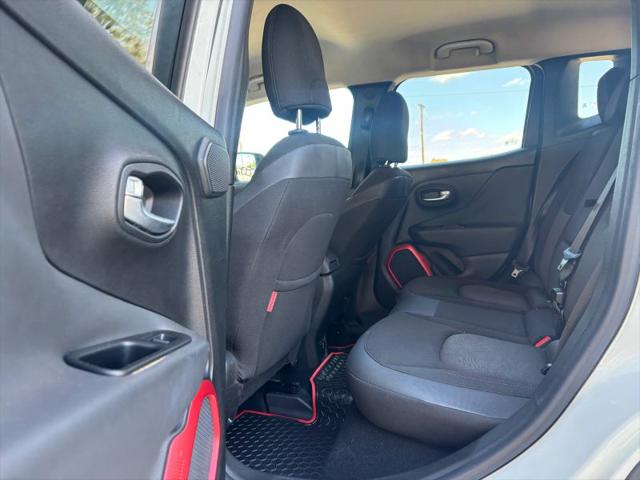 2015 Jeep Renegade Trailhawk