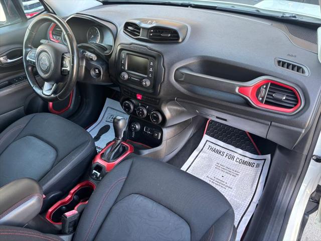 2015 Jeep Renegade Trailhawk