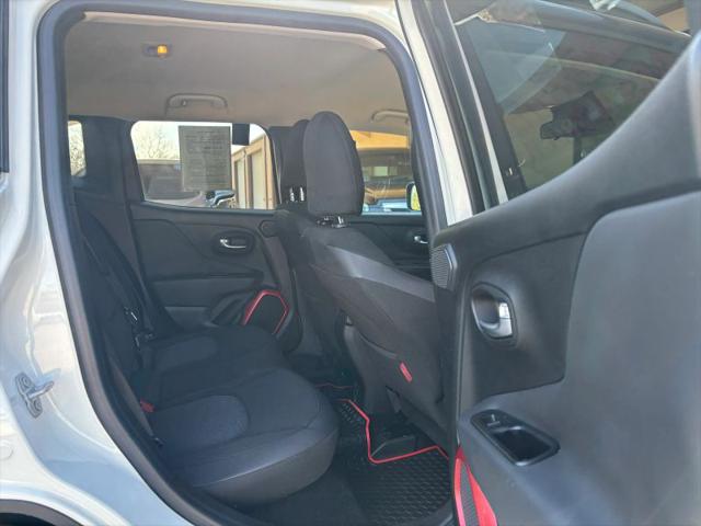 2015 Jeep Renegade Trailhawk